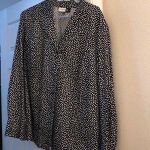 Jones wear, Navy/white Polkadotted women’s blouse